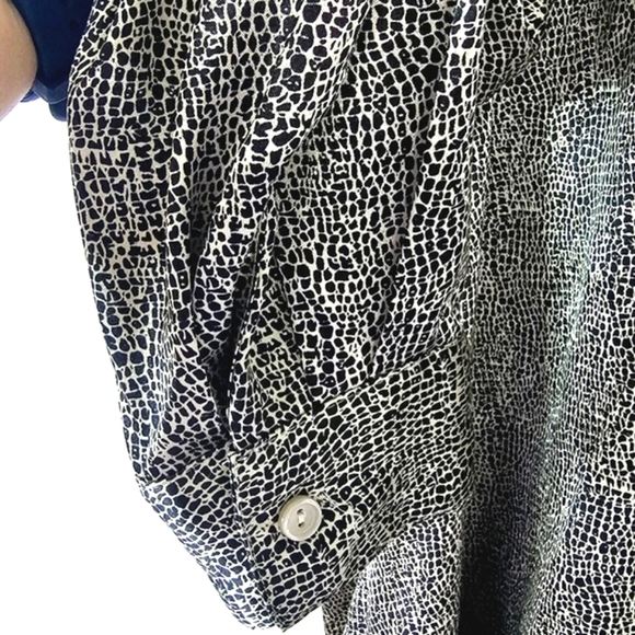 Liz Baker Silky Animal Print Mock Neck Women's Blouse - Picture 5 of 9